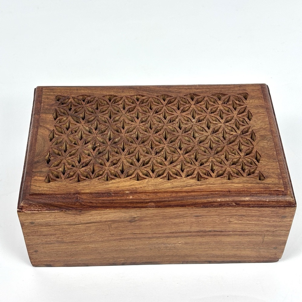 Wood Jewelry Trinket Keepsake Box Carved Floral Lid Burl Grain Velvet Lined 6x4”